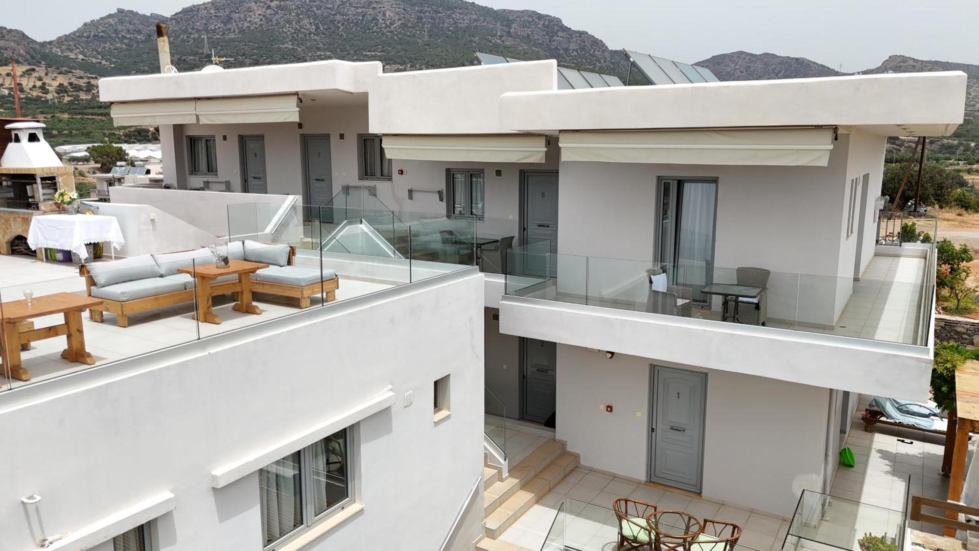 Asteri Apartments Und Studios Makrýgialos Exterior foto